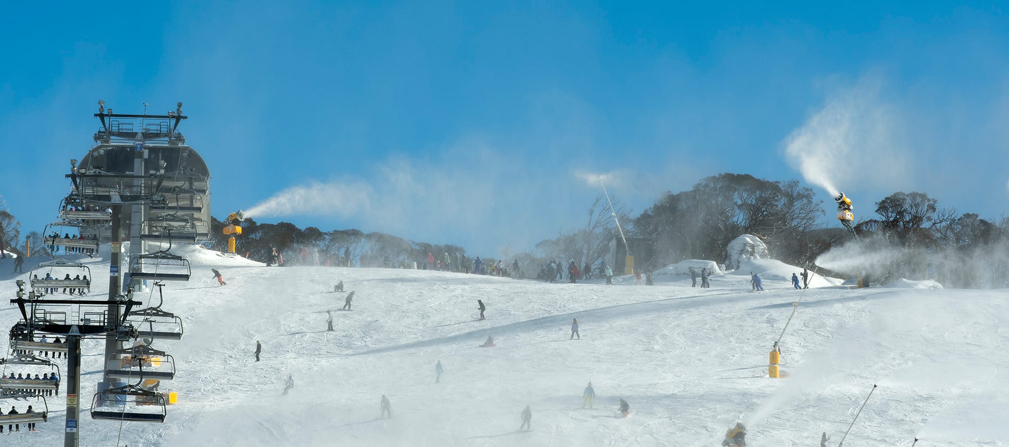 Cold temperatures and the guns firing on Front Valley in June. PHOTO: Steve Cuff