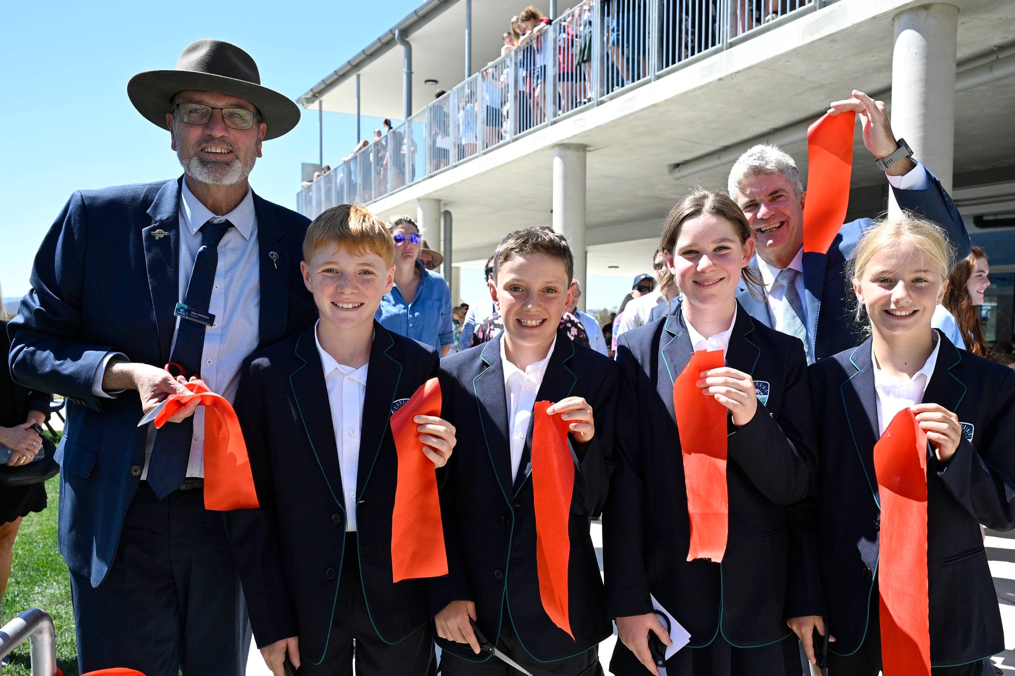 (l to r) Jindabyne Primary School principal Steve McAlister, Samuel Preston, Hugo Bateman, Matilda Forsdyke and Makenna Phillips with cuttings of the opening ribbon.