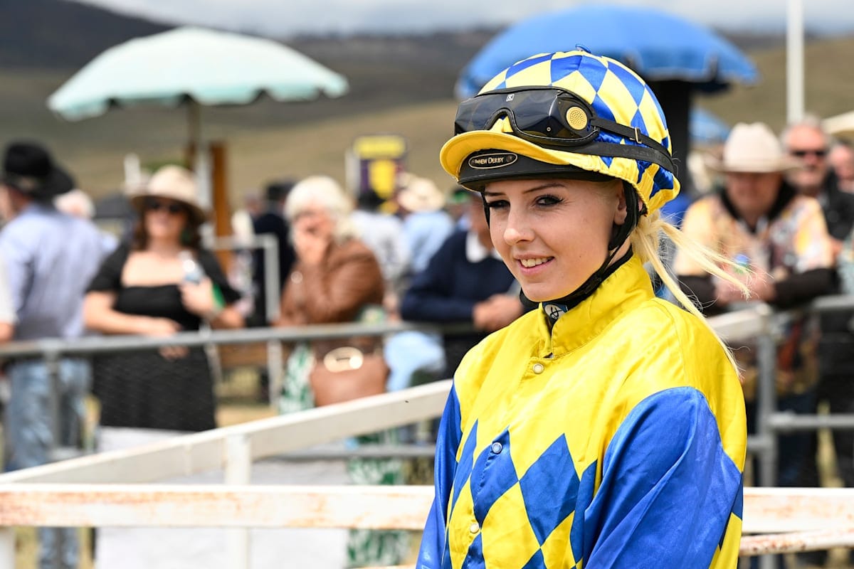 Adaminaby Races Family Affair