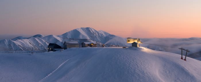 Vail buys 2 Victorian Resorts Post image