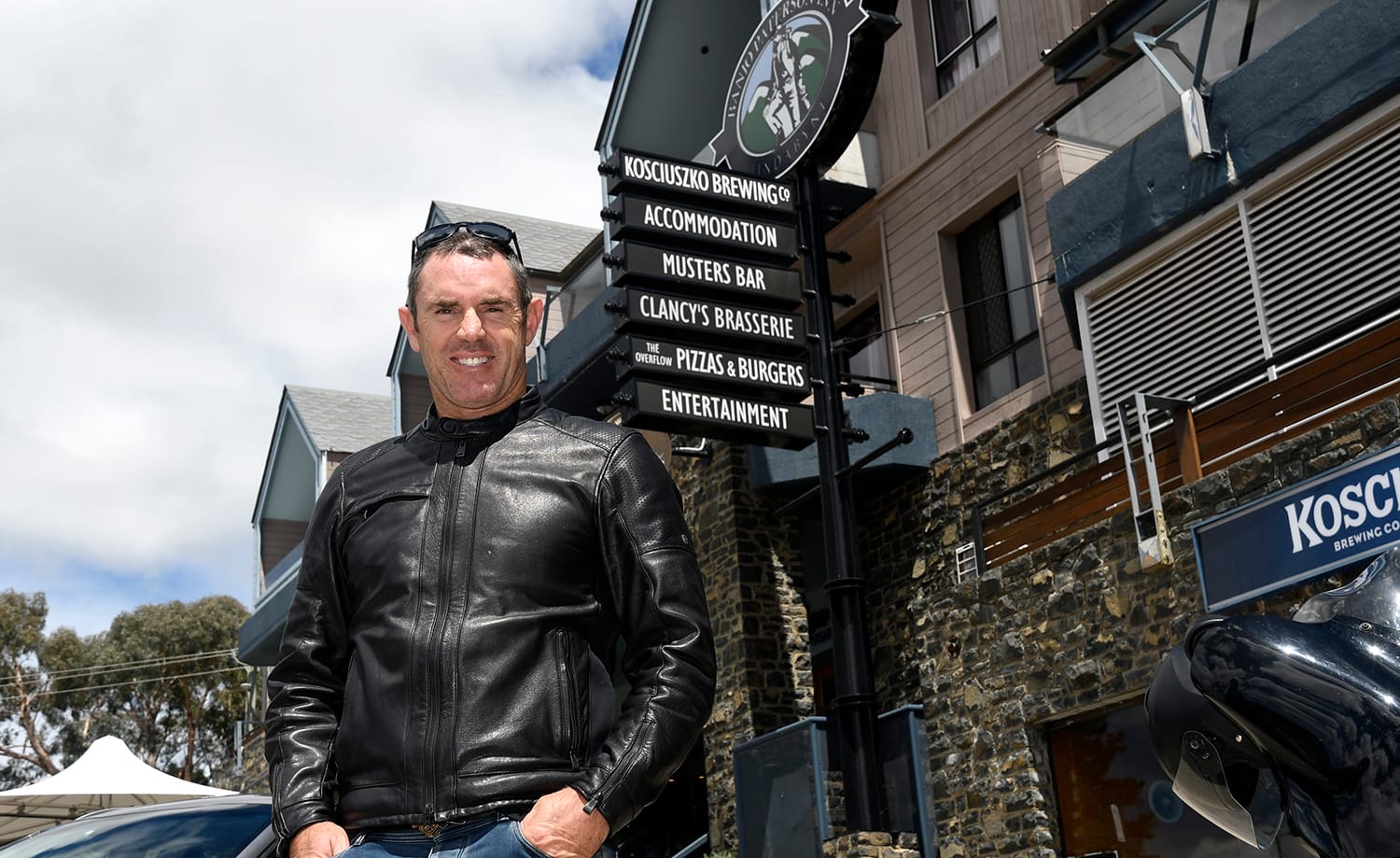 Leauge Stars Visit the Monaro Post image