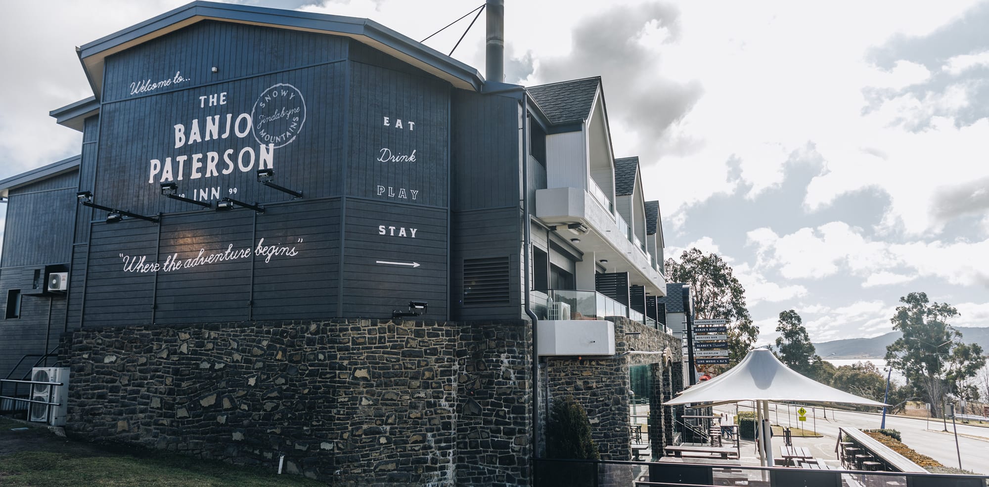 Banjo Paterson Inn - Stay Post image